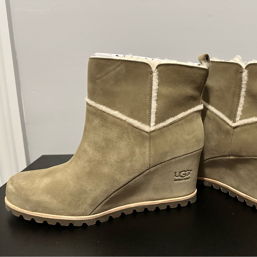 UGG Marte Boot